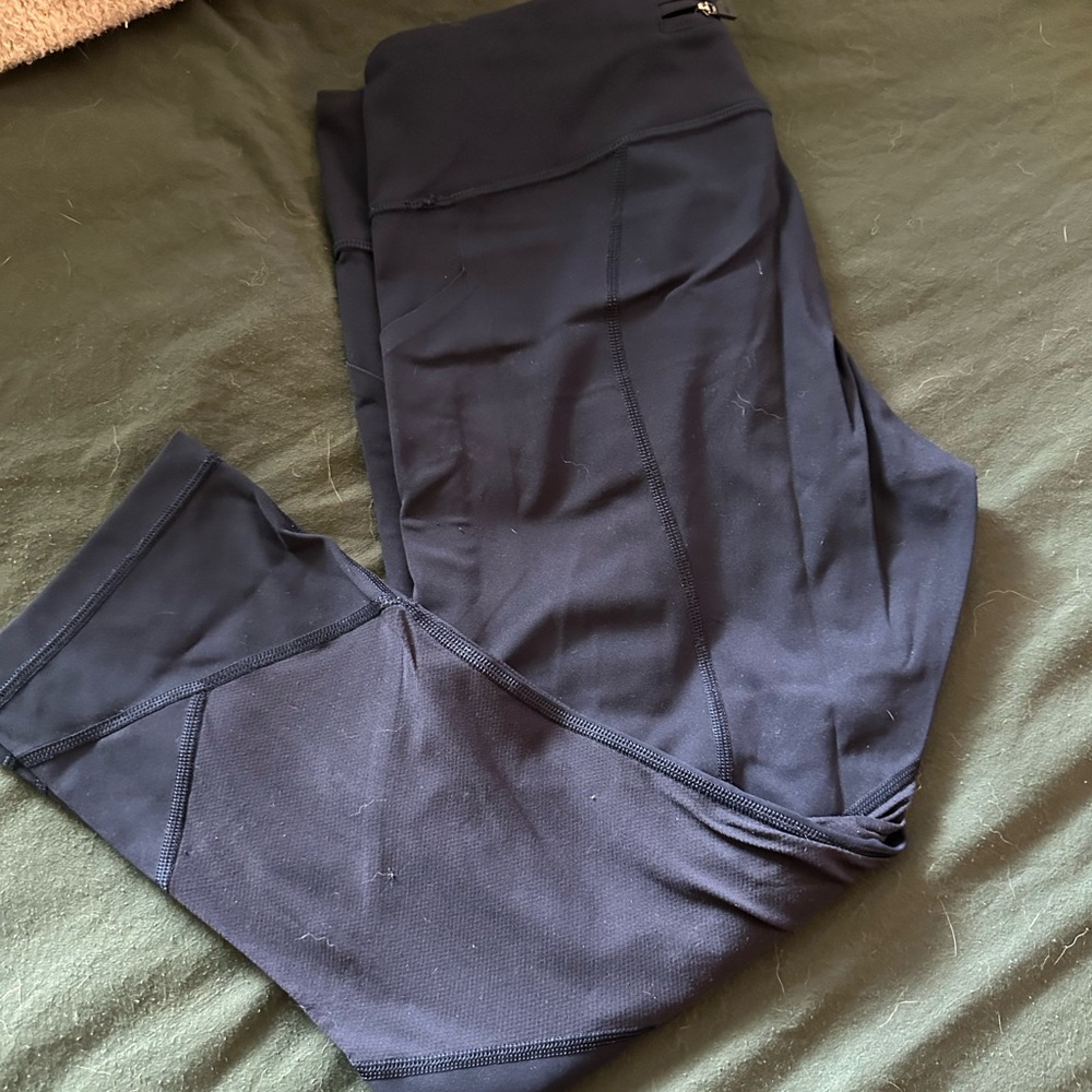 Lululemon cropped leggings. NWOT